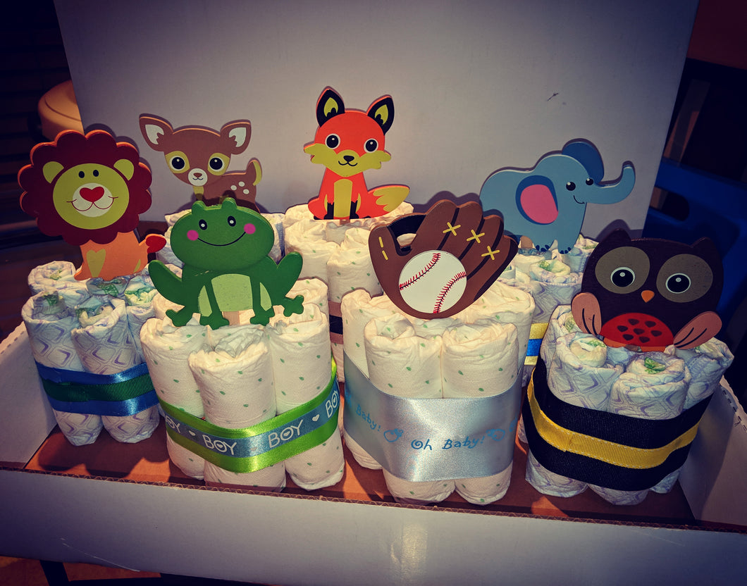 Mini diaper cakes with the topper